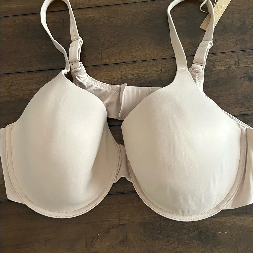 SKIMS Fits Everybody T-Shirt Bra in Mica Light Tan Size 42D NEW With Tags - Picture 8 of 8